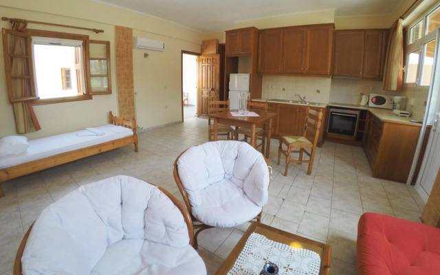 Tarsanas Apartments