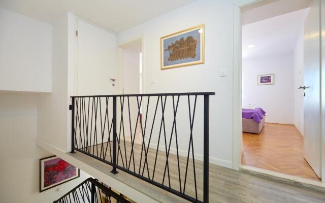 Holiday Home Festina Lente