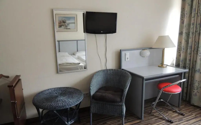 Bahn Hotel