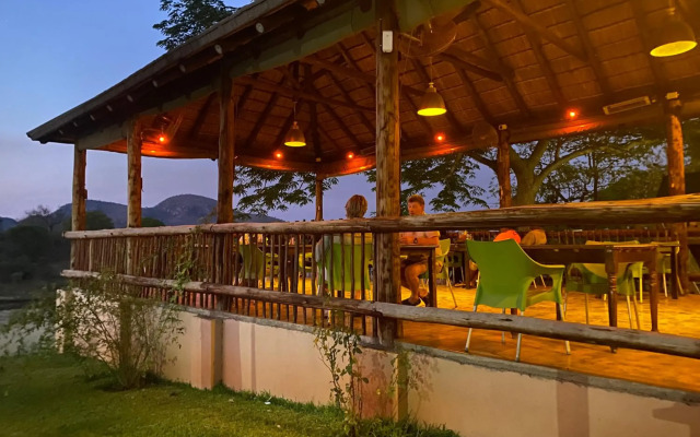 Rio Vista Lodge