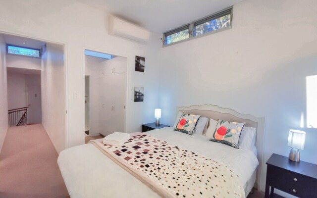 491 Crown