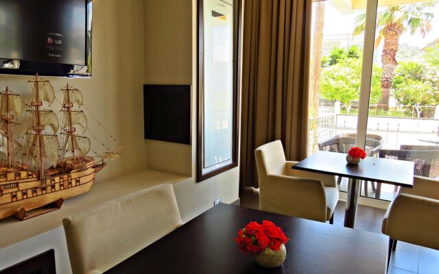 Maritime Hotel Aparts