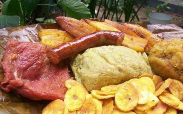 Hospedaje Mas