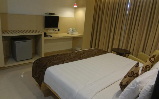 Oriental Residency Hotel