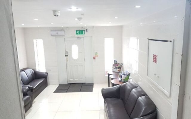 The Mews Inn