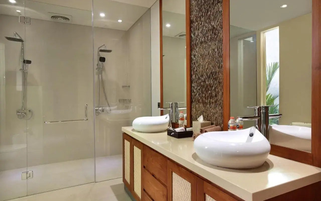 J Villa Canggu