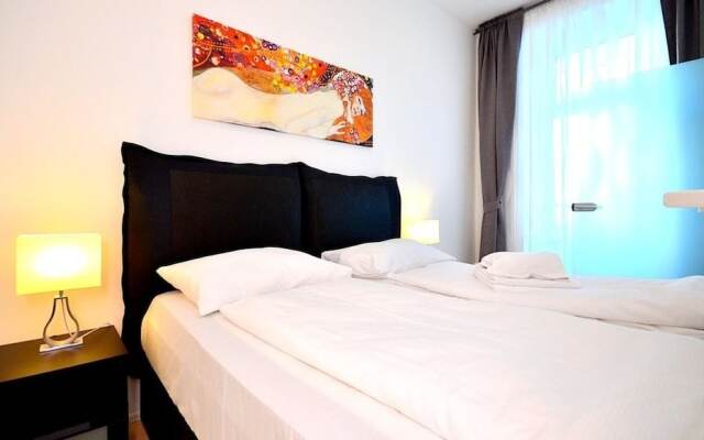 Vienna Residence Lovely Apartment with Space for 2 Close To the Subway