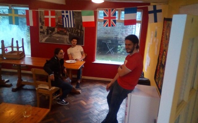 Paddy's Palace Belfast Hostel
