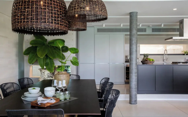 Kerem Luxury Beachfront Villas