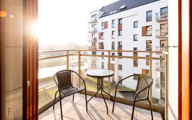 Flatbook City Center SPA Apartments