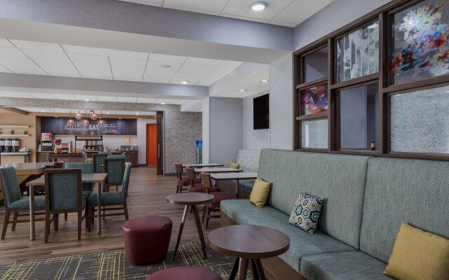 Hampton Inn Williams