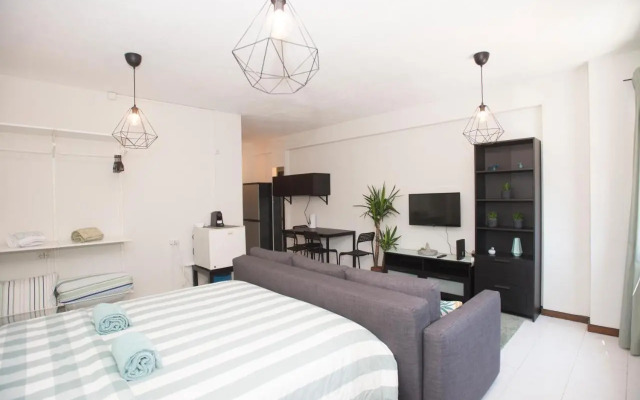Bonsai Apartment I