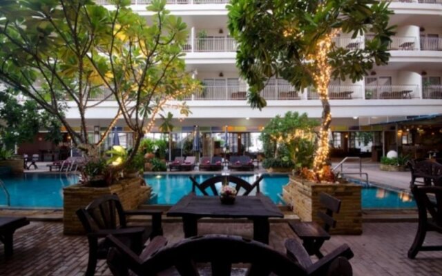 Nida Rooms Pattaya Sky Paradise