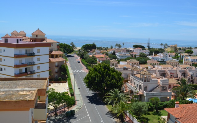 Apartamentos Leo Canela