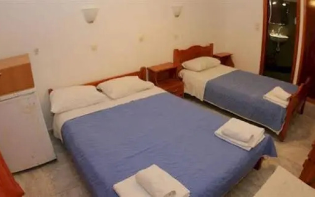 Tonia Hotel