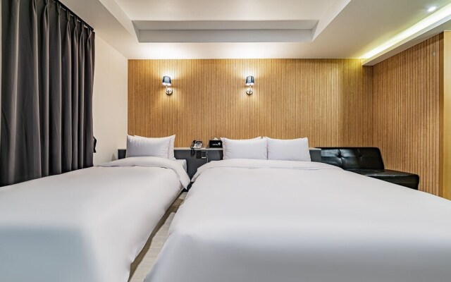 Ansan Hotel Wol