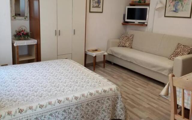 Bellagio Center Apartment n°12