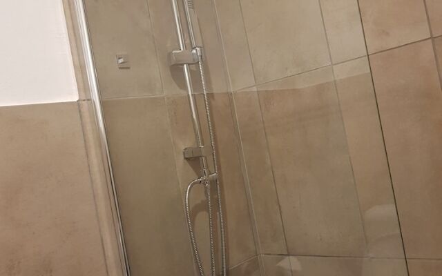 Studio Sweet Lemon Tree