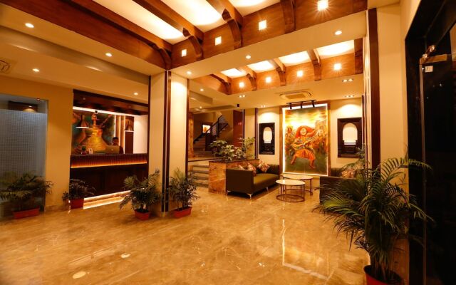 Lakhey Hotel