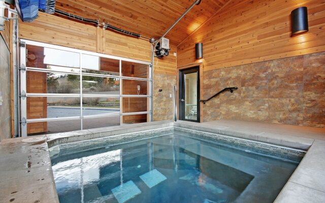 Tennis Townhomes 1314