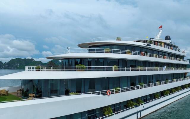 Sea Stars Cruise Ha Long Bay