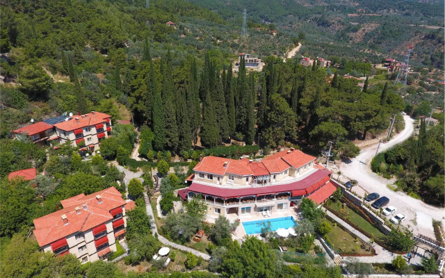 Reis Inn Hotel Kazdaglari