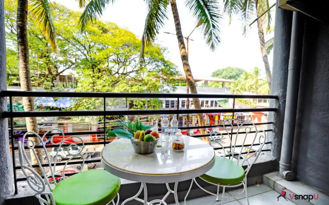 Oyo Premium Candolim Beach