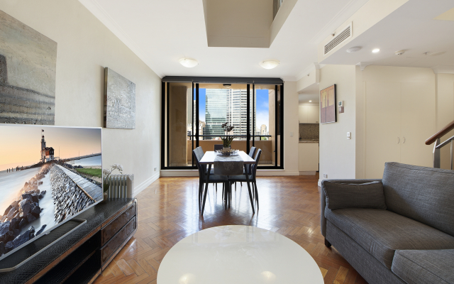 YEHS Hotel Sydney Harbour Suites