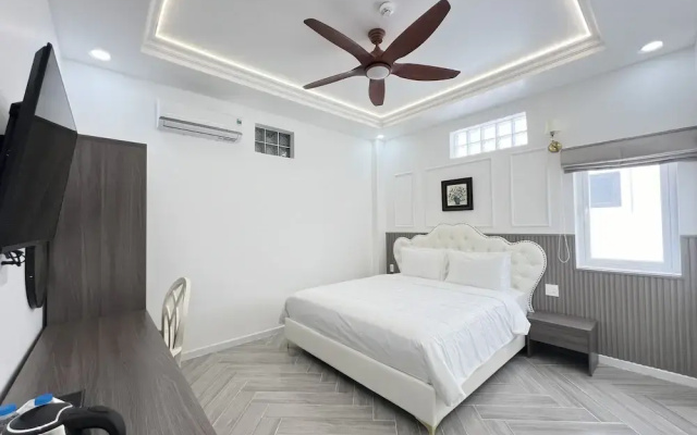 Paris Hotel