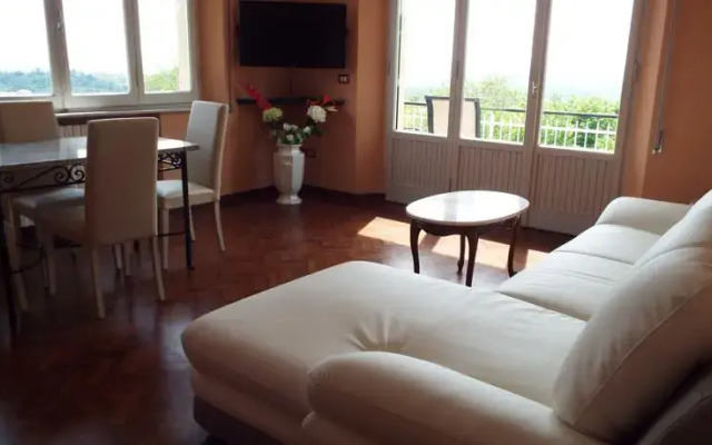 Sartinicco Condominium