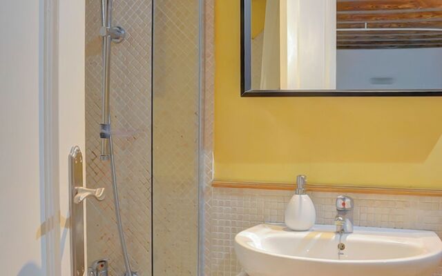 Deluxe Apartment San Isidoro