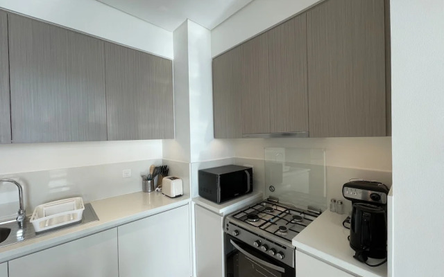 Dubai Hills Stunning & New - 1bedroom