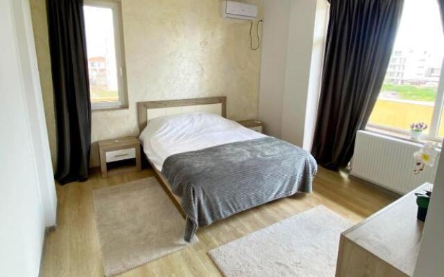 Yasso apartments