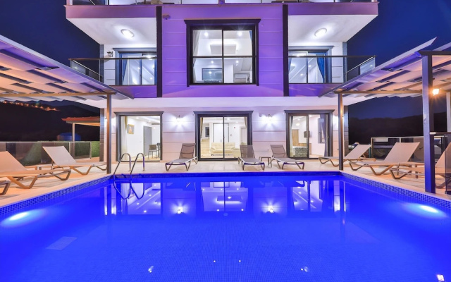 Villa Kas Bohem - Sleeps 12 - Close to Town and Beach