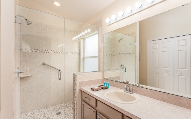 Eagle Pointe-ru1022