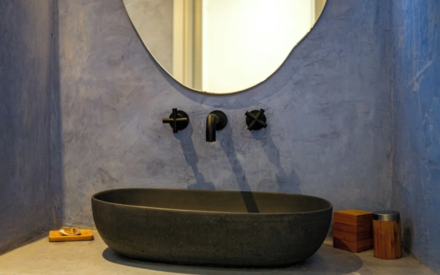 Zen Blue Mills