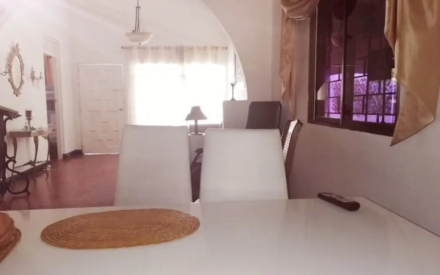 Casa La Vieja Guardia - Hostel