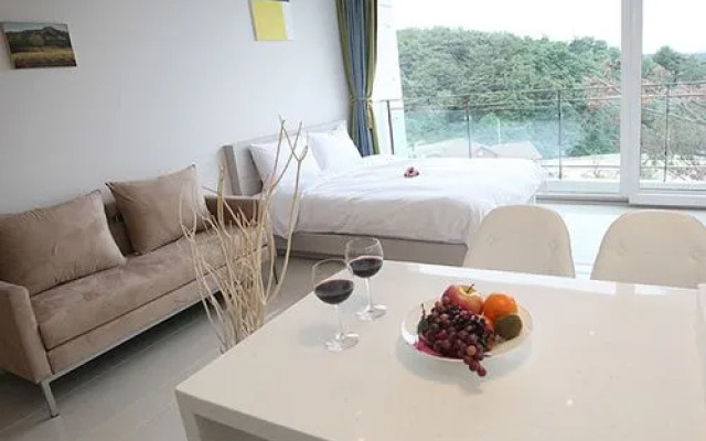 Starry Pension Gyeongju 1