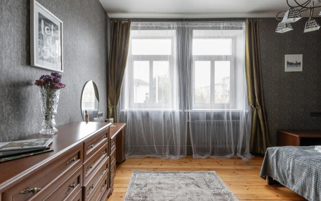 Апартаменты на Захарова 40