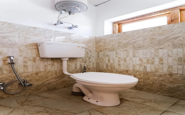 Semskit Guest House by OYO Rooms