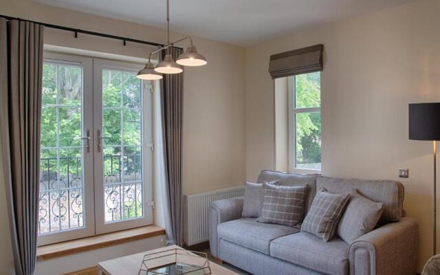 Royal Golf Apartments