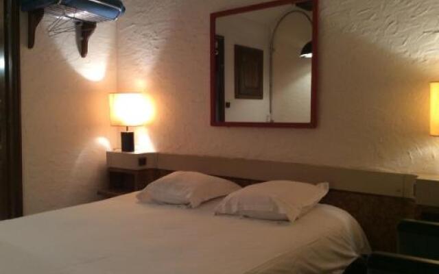 Aux Prisons de Montagny