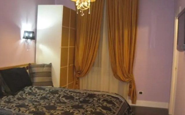 Vatican House In Rome