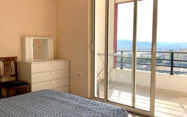 Lovely 1-bdr rental unit in front of Casa Italia