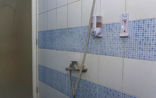 RedDoorz @ MT Haryono Street Waingapu