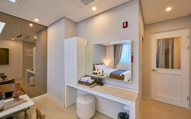 Madrid Hotel Gwangju