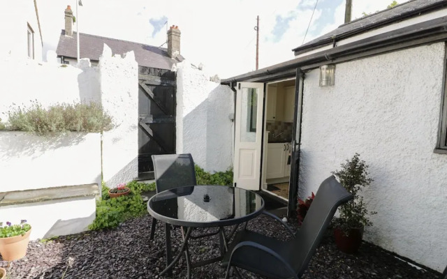 Menai Cottage