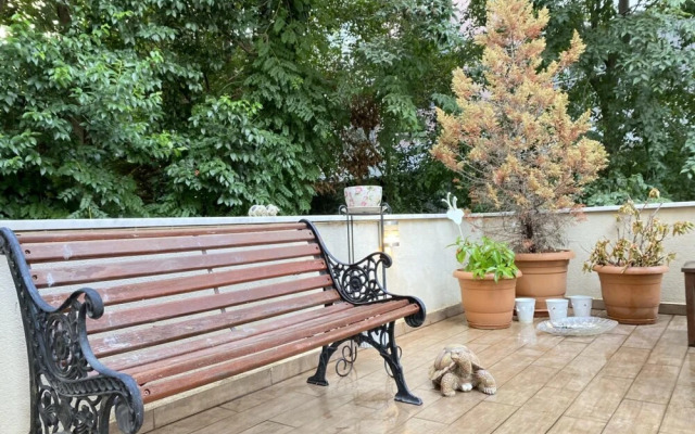 Missafir Stunning Flat with Terrace in Caddebostan