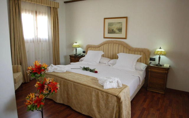 Hotel Alegria Bodega Real