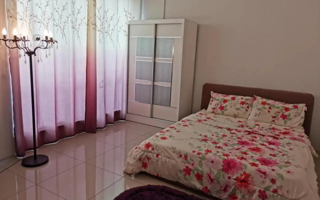Mahkota Cheras Unique Condo 1-11 pax near MRT*KL